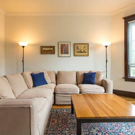 Appartamento Wrigley Oasis! Steps From The Field! - 3Bd 1Ba Chicago Esterno foto