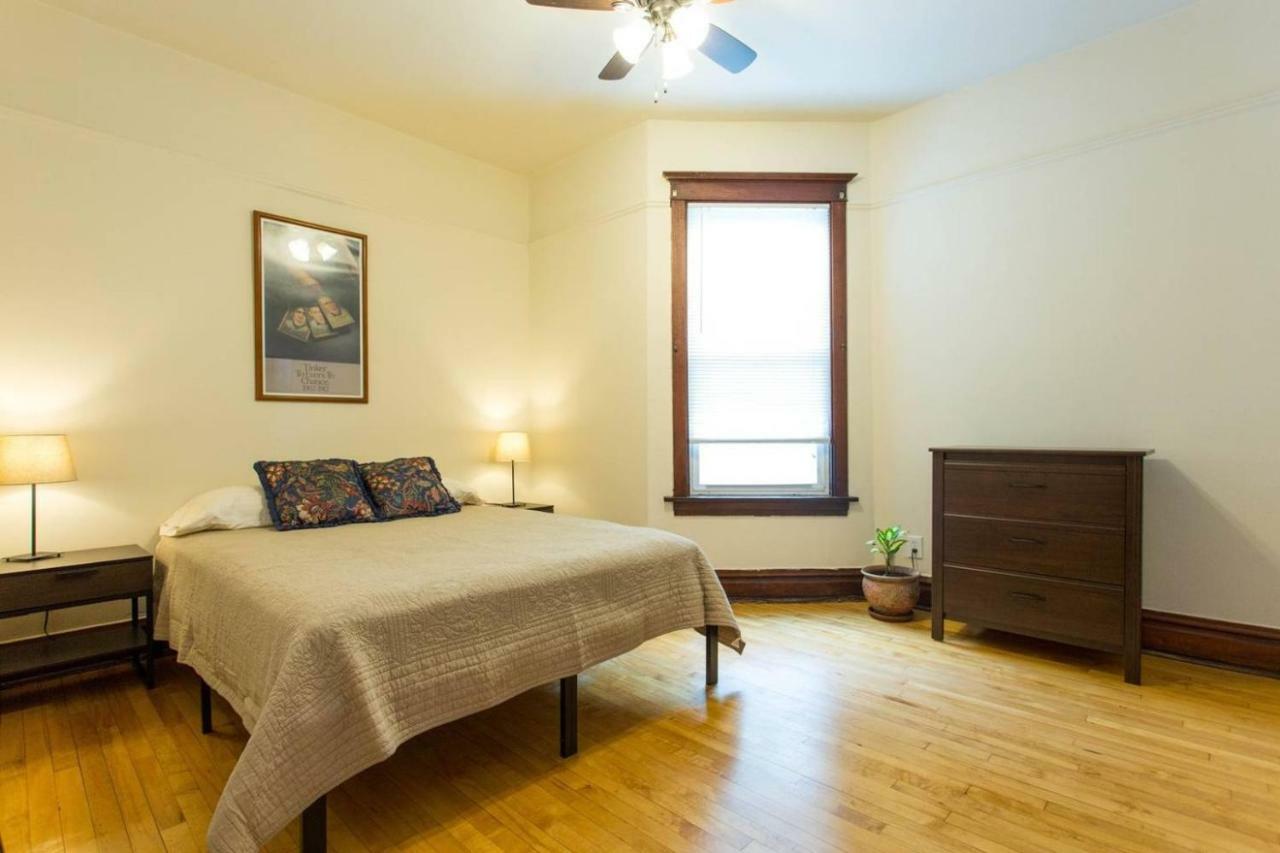 Appartamento Wrigley Oasis! Steps From The Field! - 3Bd 1Ba Chicago Esterno foto