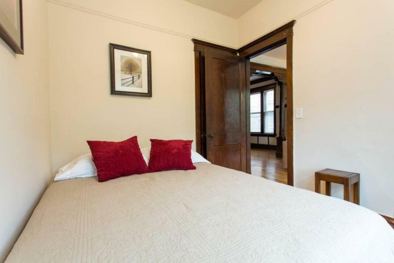 Appartamento Wrigley Oasis! Steps From The Field! - 3Bd 1Ba Chicago Esterno foto
