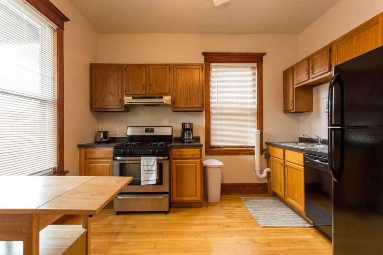 Appartamento Wrigley Oasis! Steps From The Field! - 3Bd 1Ba Chicago Esterno foto